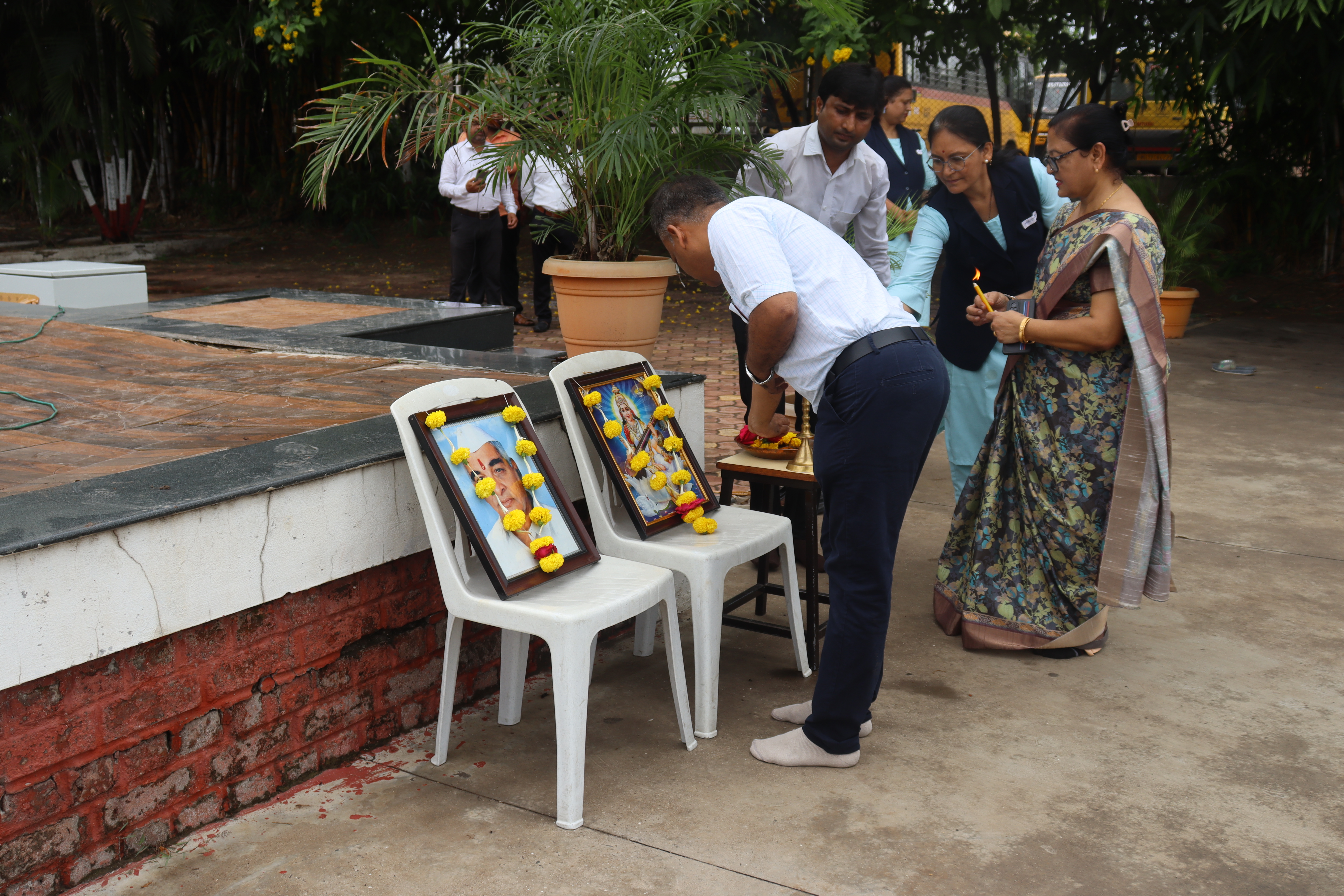 Investiture25