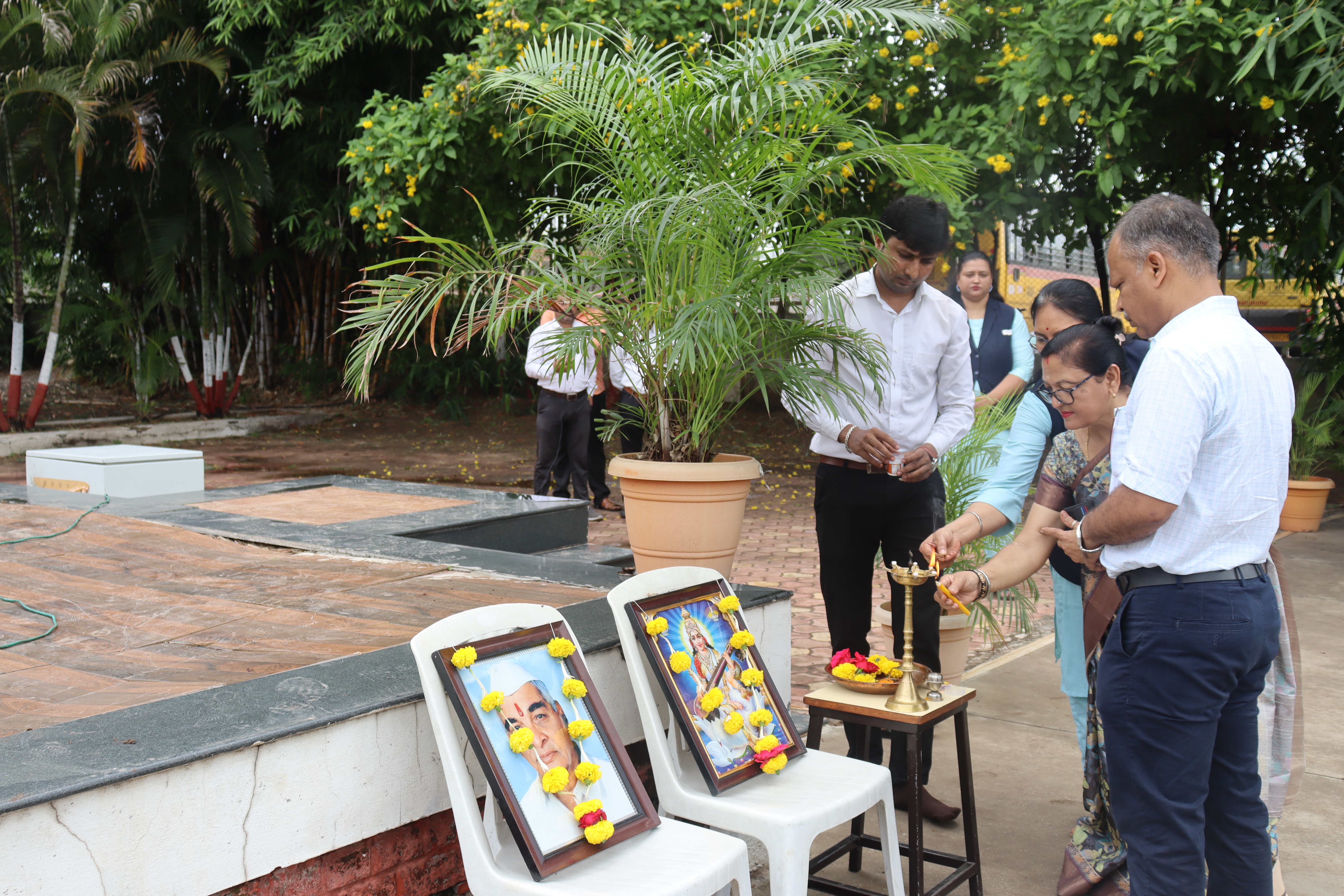 Investiture25